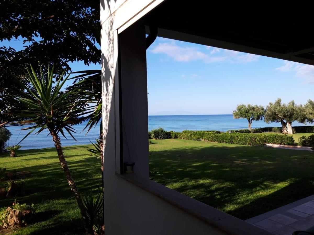 Villa 3Ω Nea Skioni Dış mekan fotoğraf