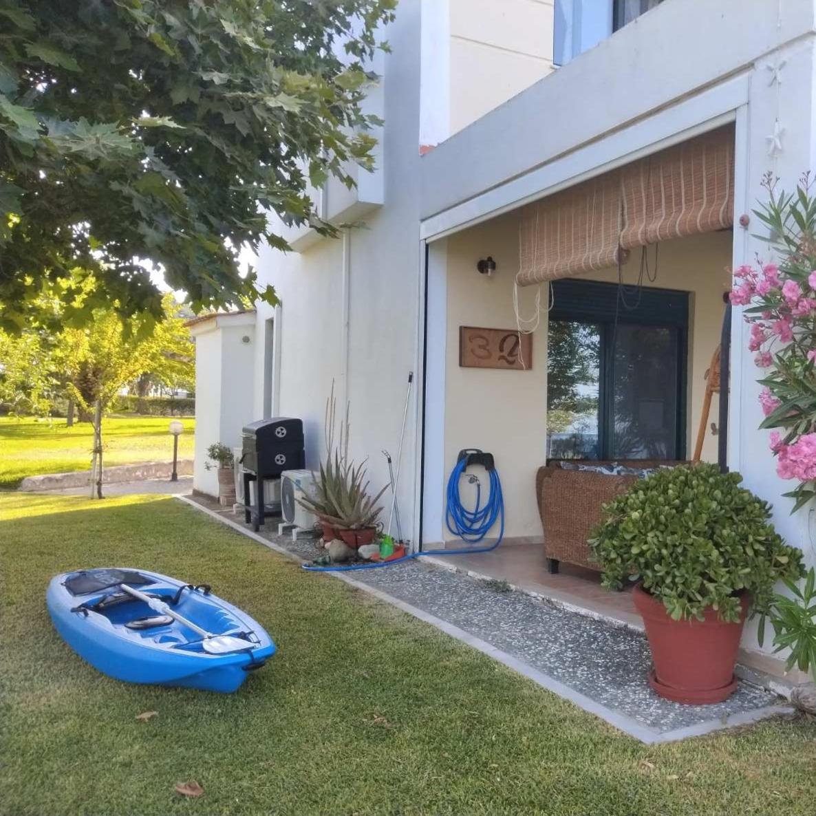 Villa 3Ω Nea Skioni Dış mekan fotoğraf