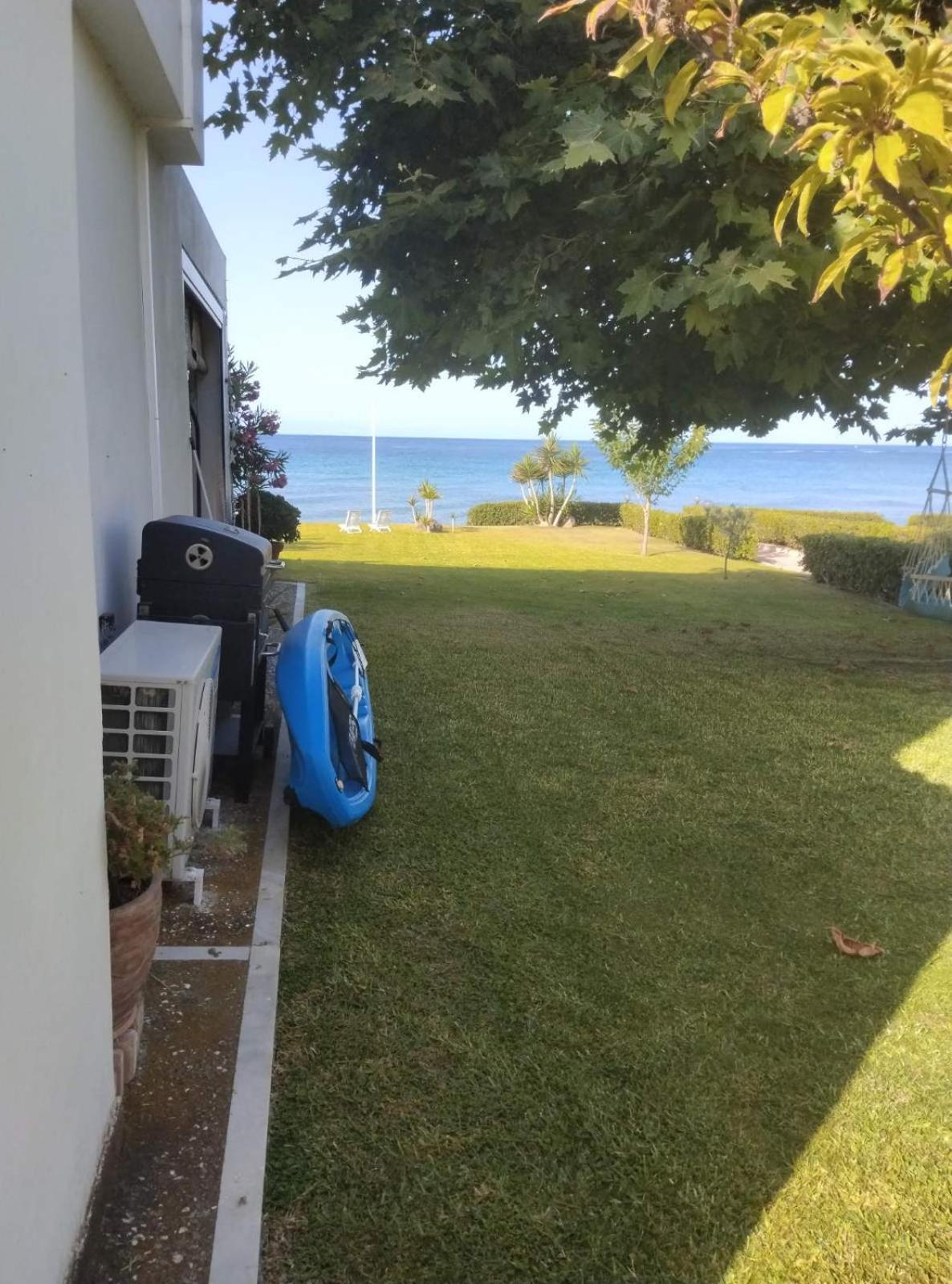 Villa 3Ω Nea Skioni Dış mekan fotoğraf